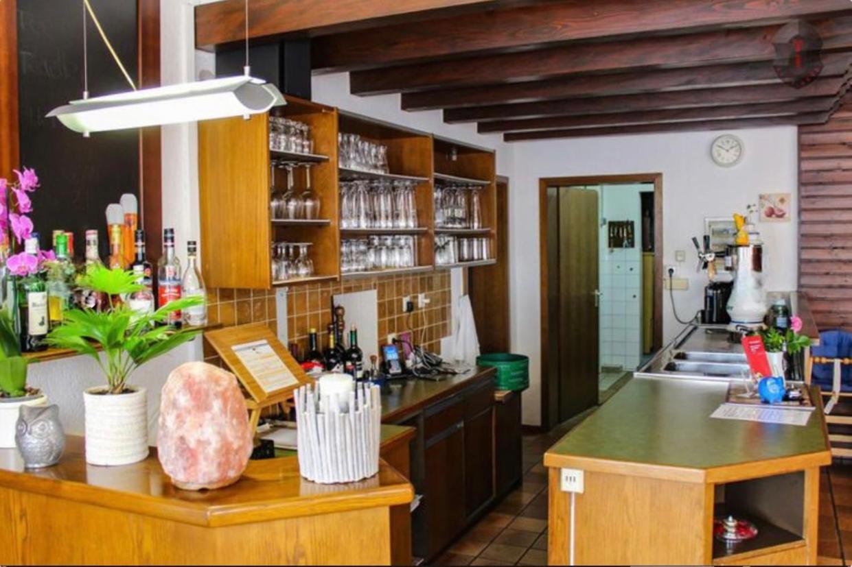 Beny Hotel Restaurant Hertingen Buitenkant foto