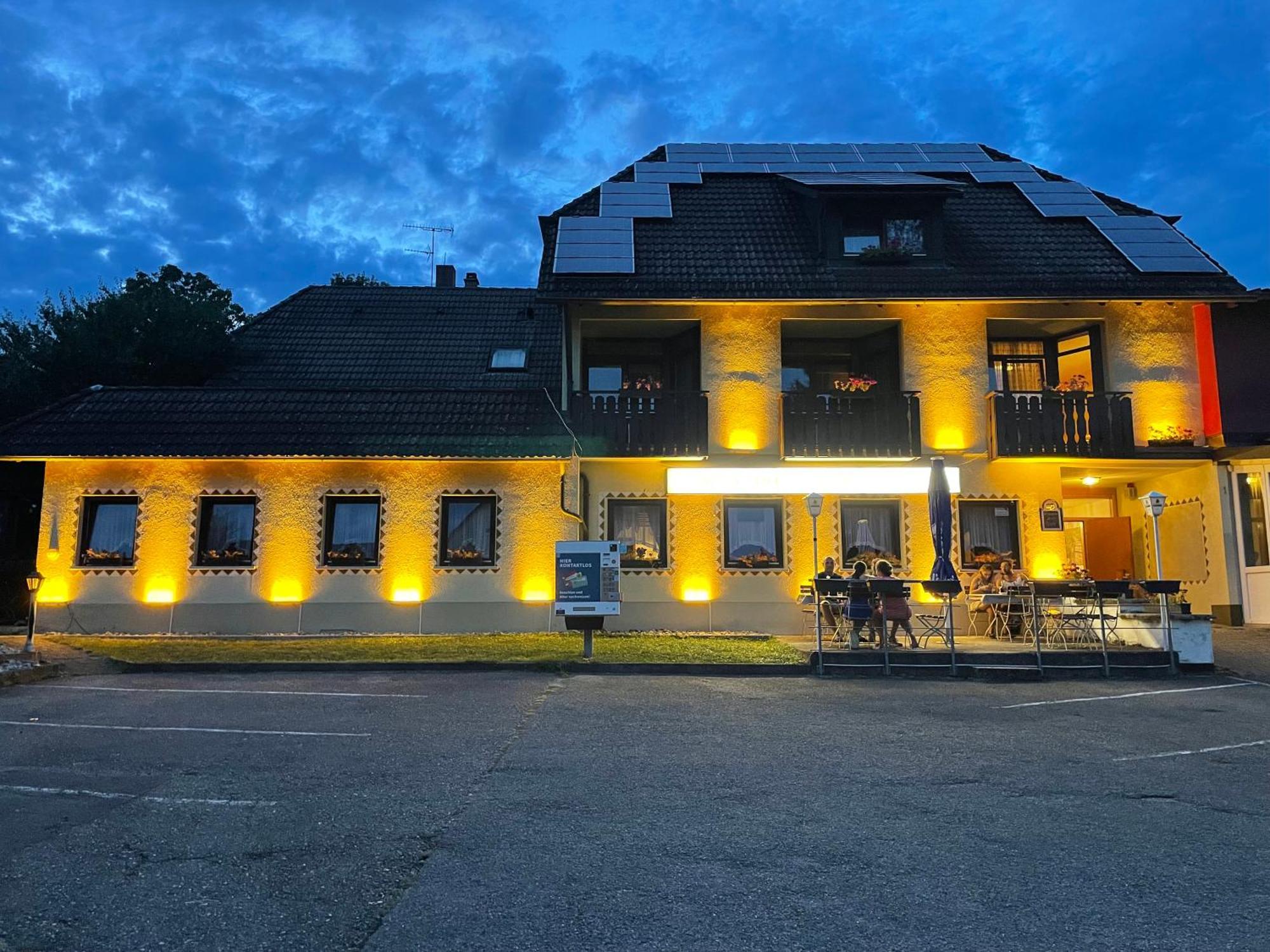 Beny Hotel Restaurant Hertingen Buitenkant foto